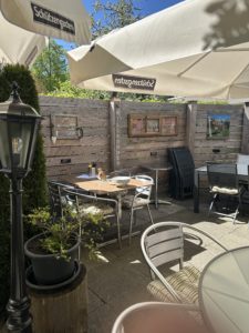 wohlfühlen und verweilen in St.Georgen im Garten Restaurant